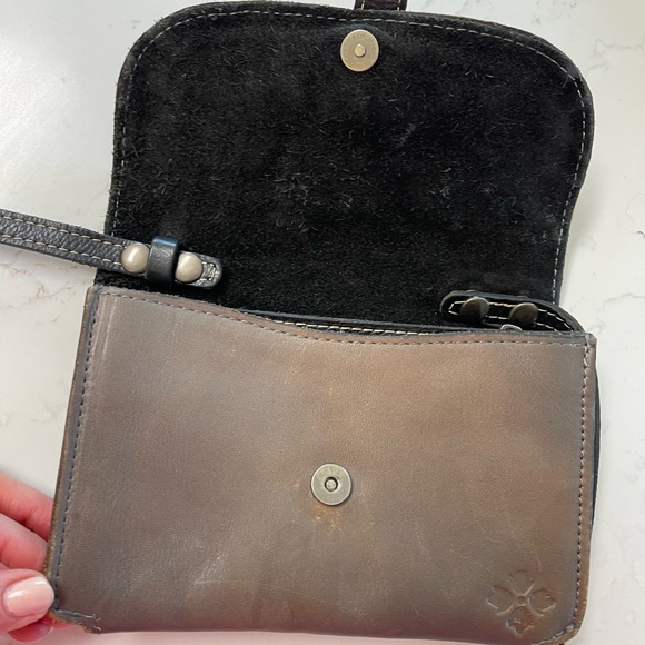 Patricia Nash Floral Embossed Brown Crossbody Bag - Picture 4 of 11